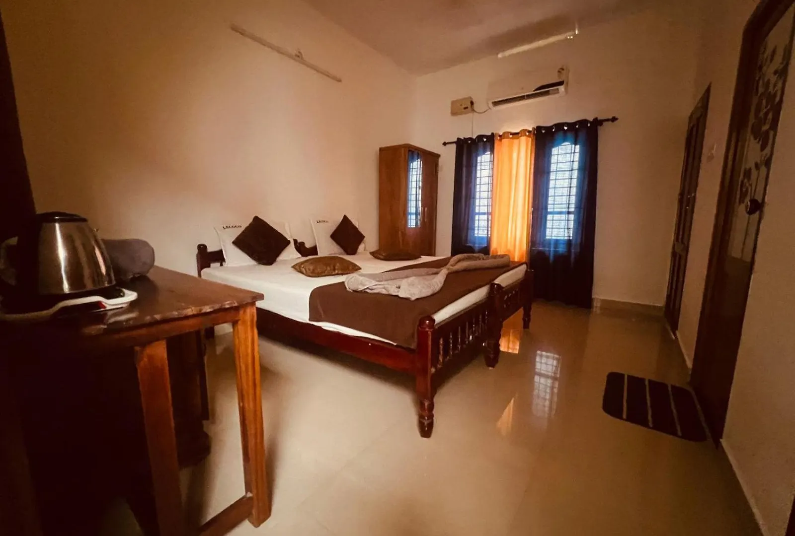 منزل للإقامة New Coco Inn Varkala Cliff الهند