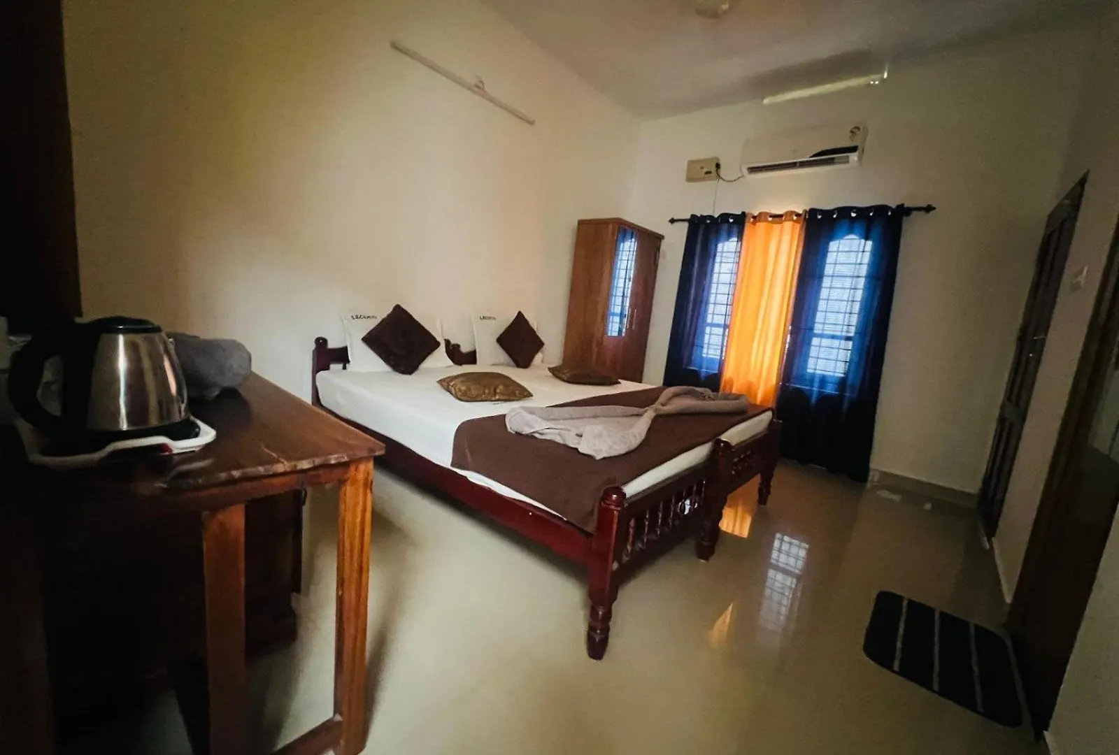 منزل للإقامة New Coco Inn Varkala Cliff