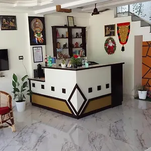 White House Residency Варкала